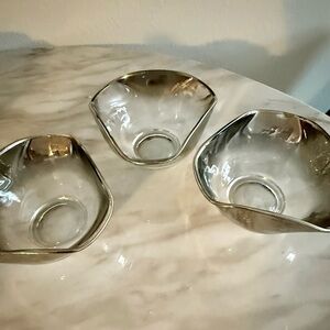3 Vintage Dorothy Thorpe Silver Fade Peanuts or appetizer snack bowl barware